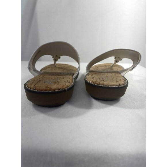 Aerosoles A2 Size 9.5M White Faux Leather T Strap Sandal - Picture 10 of 16